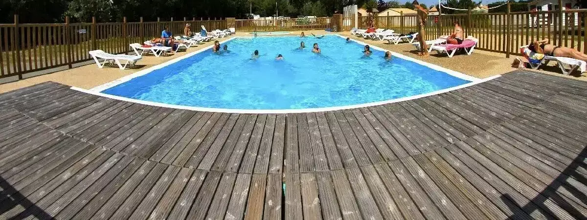 Swimming pool Camping Ternelia La Caillebotiere