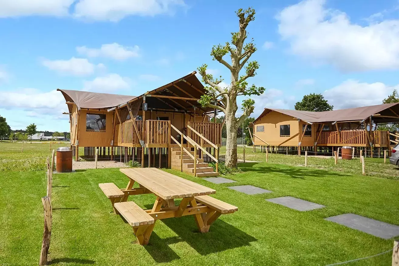 Safari tent Camping Terspegelt