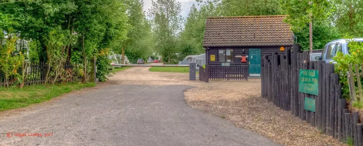 Reception Camping The Oaks Caravan Park
