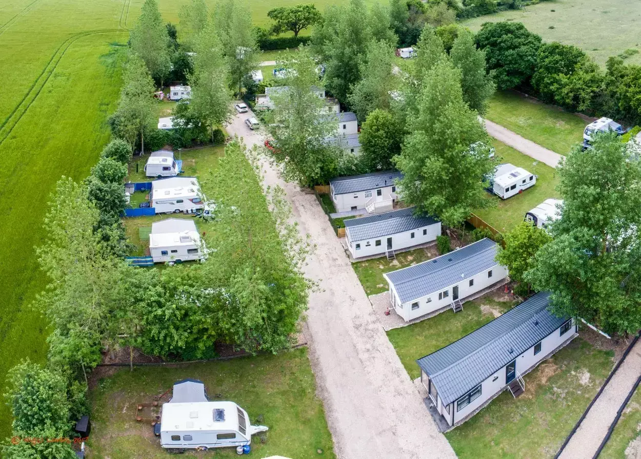 Vista Camping The Oaks Caravan Park