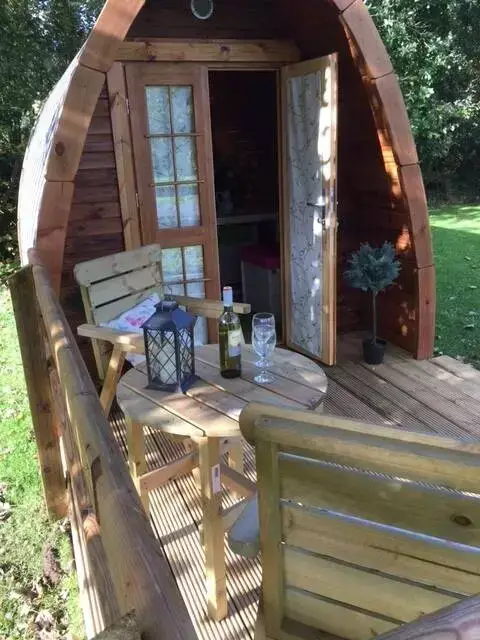 Pod Camping Tree Grove