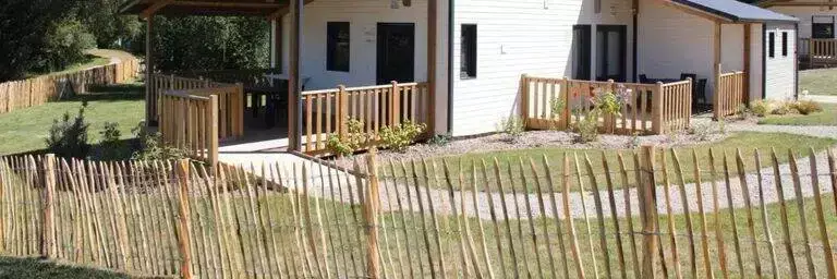 Chalet-Bungalow-Huisje Camping Val de Landrouet