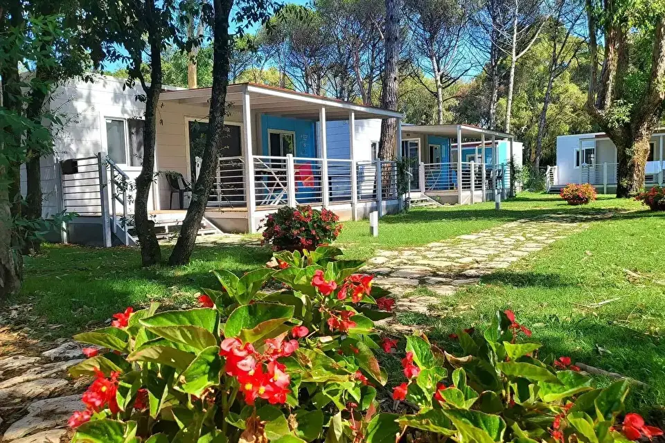 Camping Village Baia Domizia
