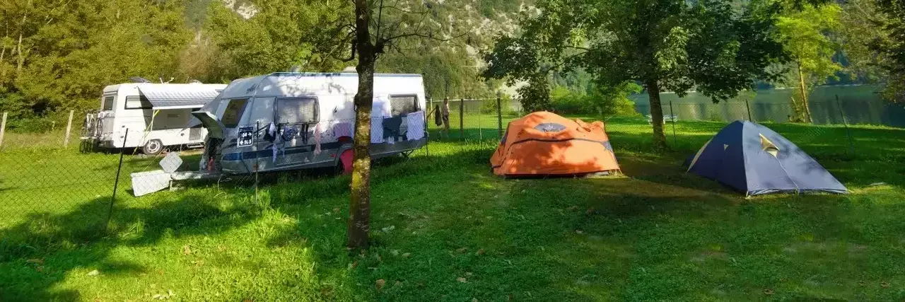 Staanplaats Camping Village Lago Arsiè