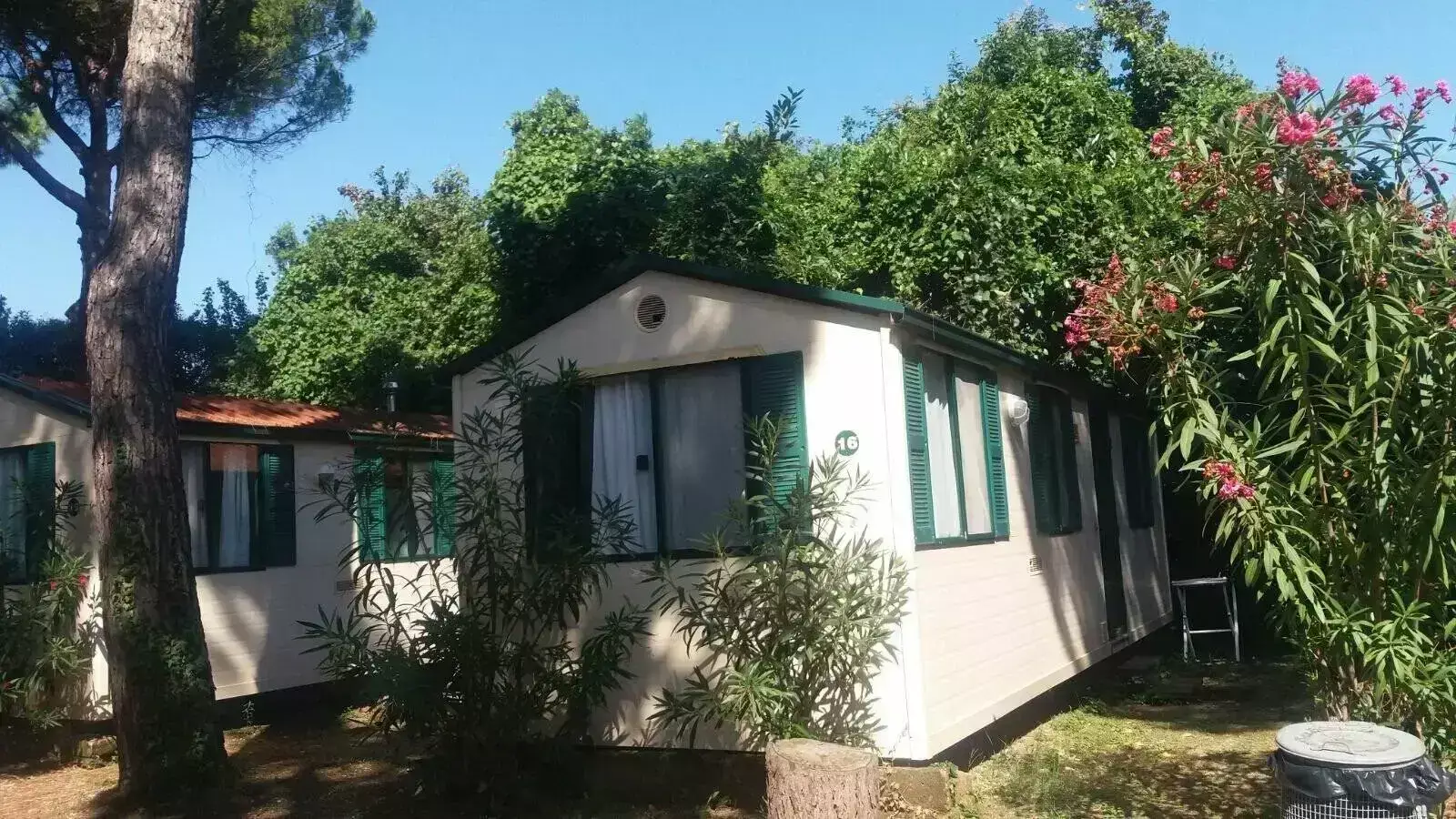 Cottage-Holiday Home Camping Villaggio Mithos