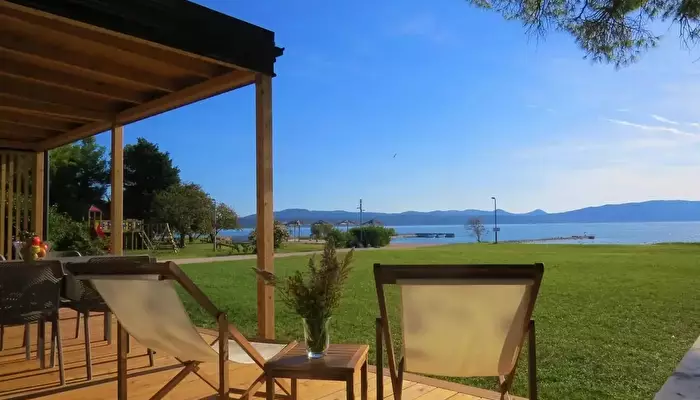 Camping Vransko Jezero.