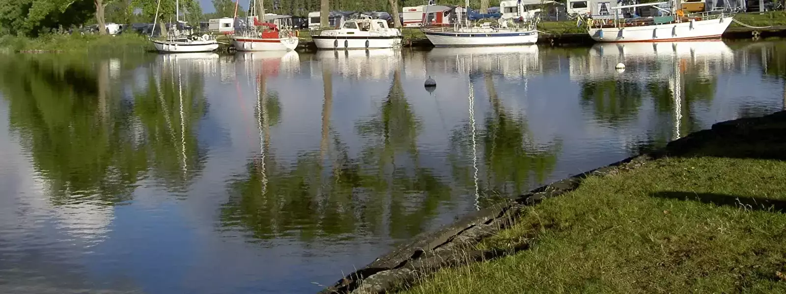 Watersports Camping Wassbacken