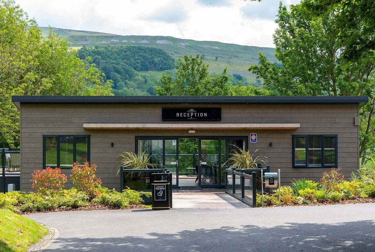 Camping Westholme Estate in Aysgarth, UK (2024)