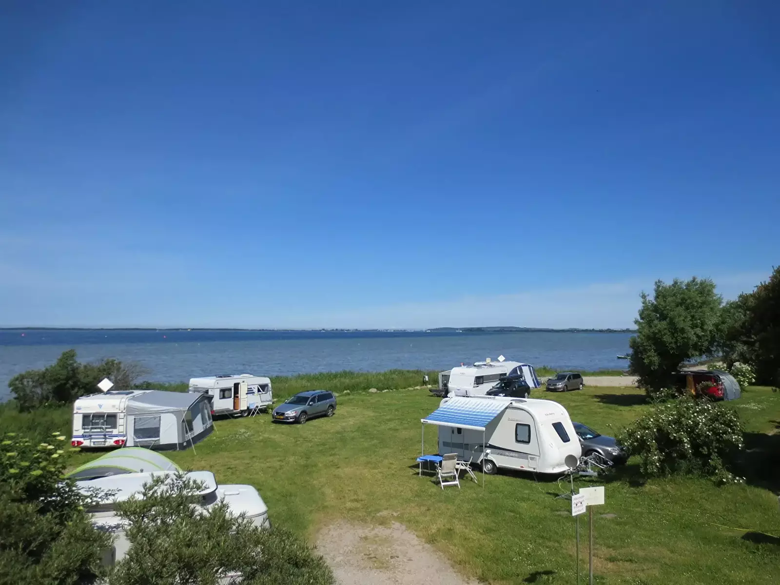 Pohled Campingplatz Am Schaproder Bodden