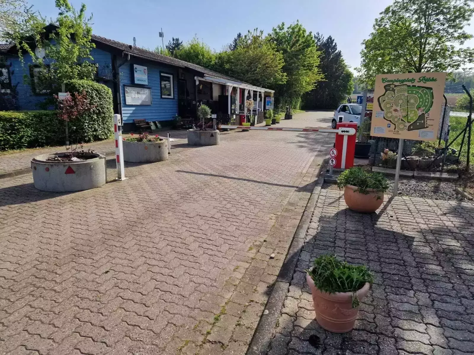 Entrance Campingplatz Räbke