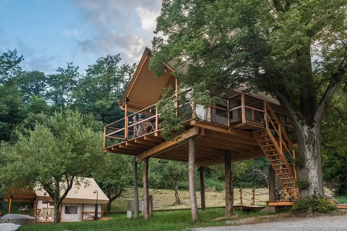 Cottage-Holiday Home Chateau Ramšak, vineyard glamping resort