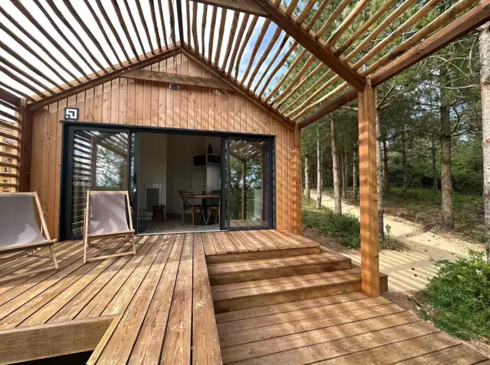 Glamping Damona Lodges