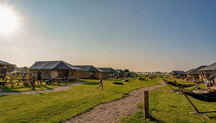 De Buitenhoeve - Farmcamps.
