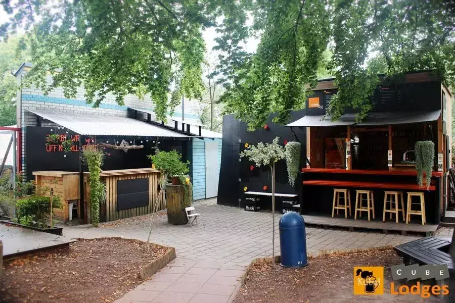 Kavárna restaurace bar Easy Lodges Berlin