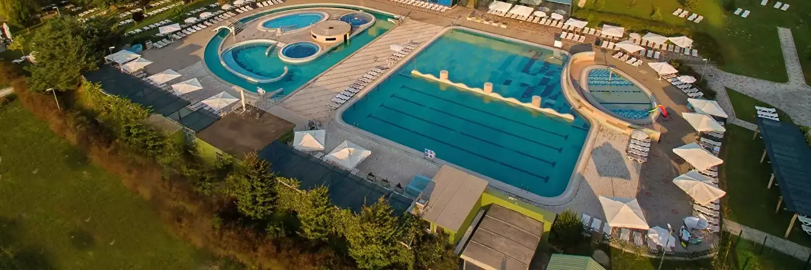 Swimming pool Glamping Bio Terme