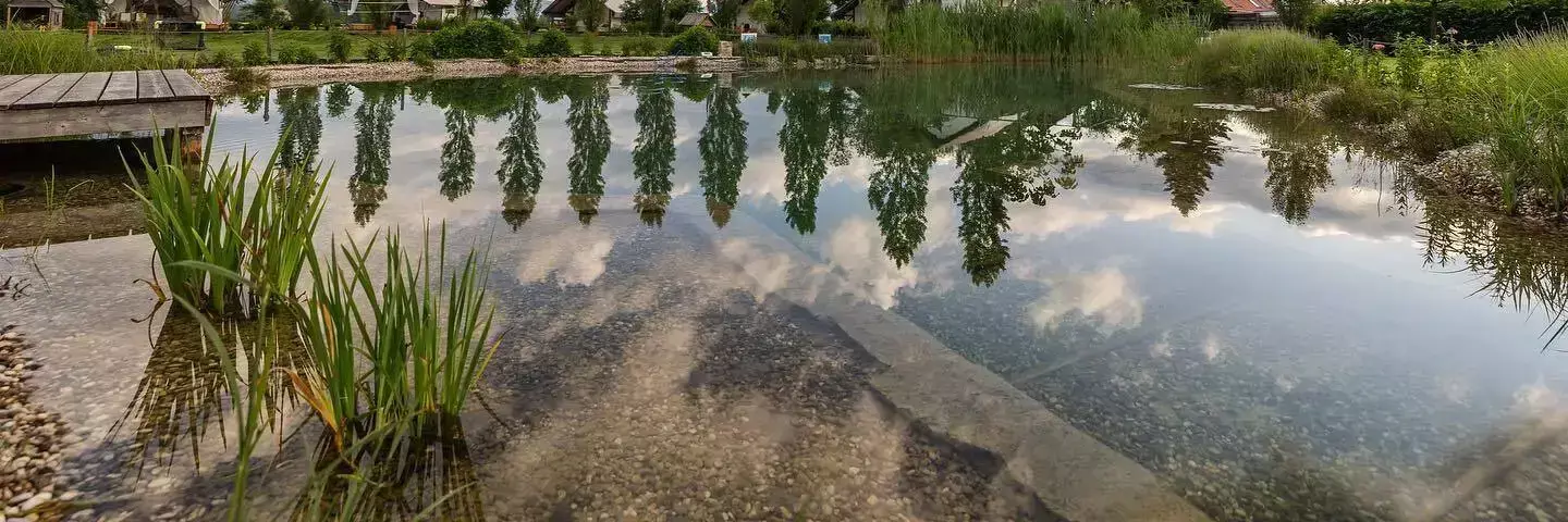 Swimming in lake or pond Glamping Kolpa Resort