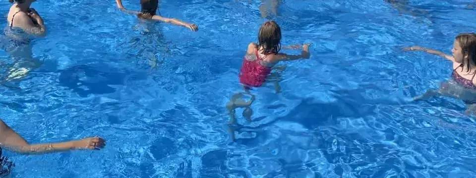 Schwimmbad Hjarbæk Fjord Camping
