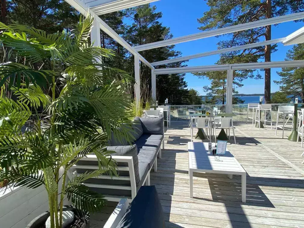 Cafe-Bar-Restaurant Hölick Havsresort