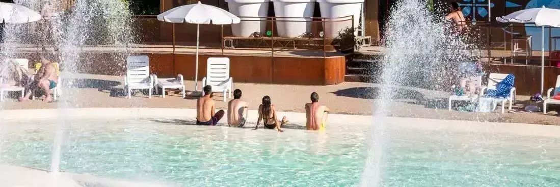 Piscina hu Firenze Camping in Town