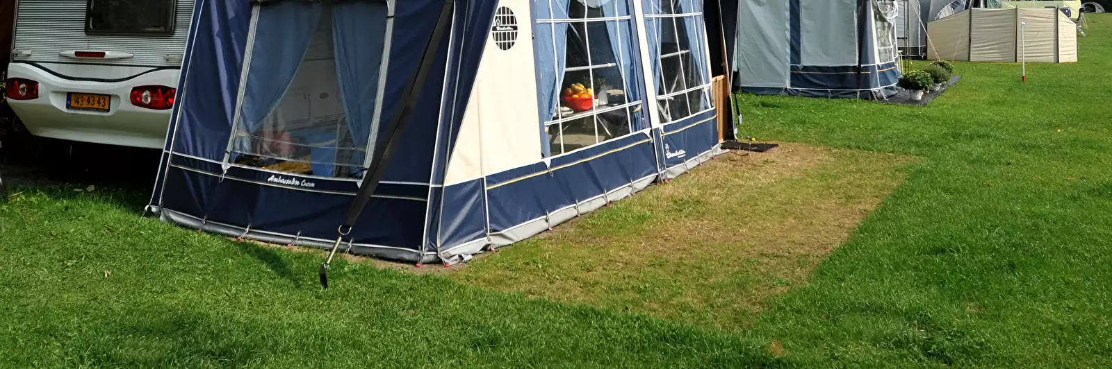 Mobile home Kampeerterrein 't Woutershok