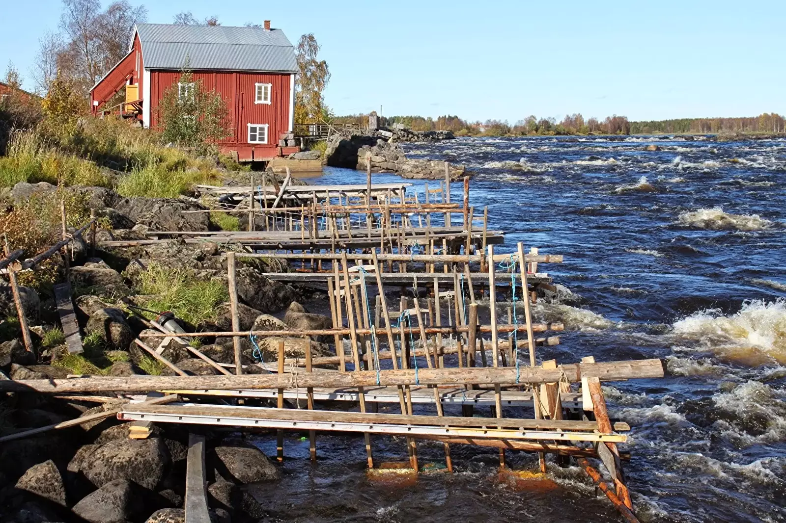 Location Kukkolaforsen Turist & Konferens