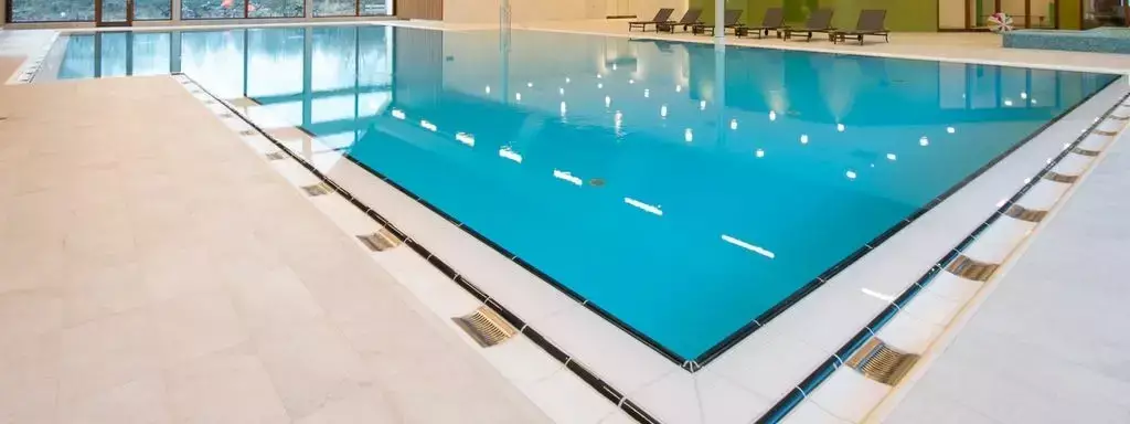 Swimming pool Landal De Reeuwijkse Plassen