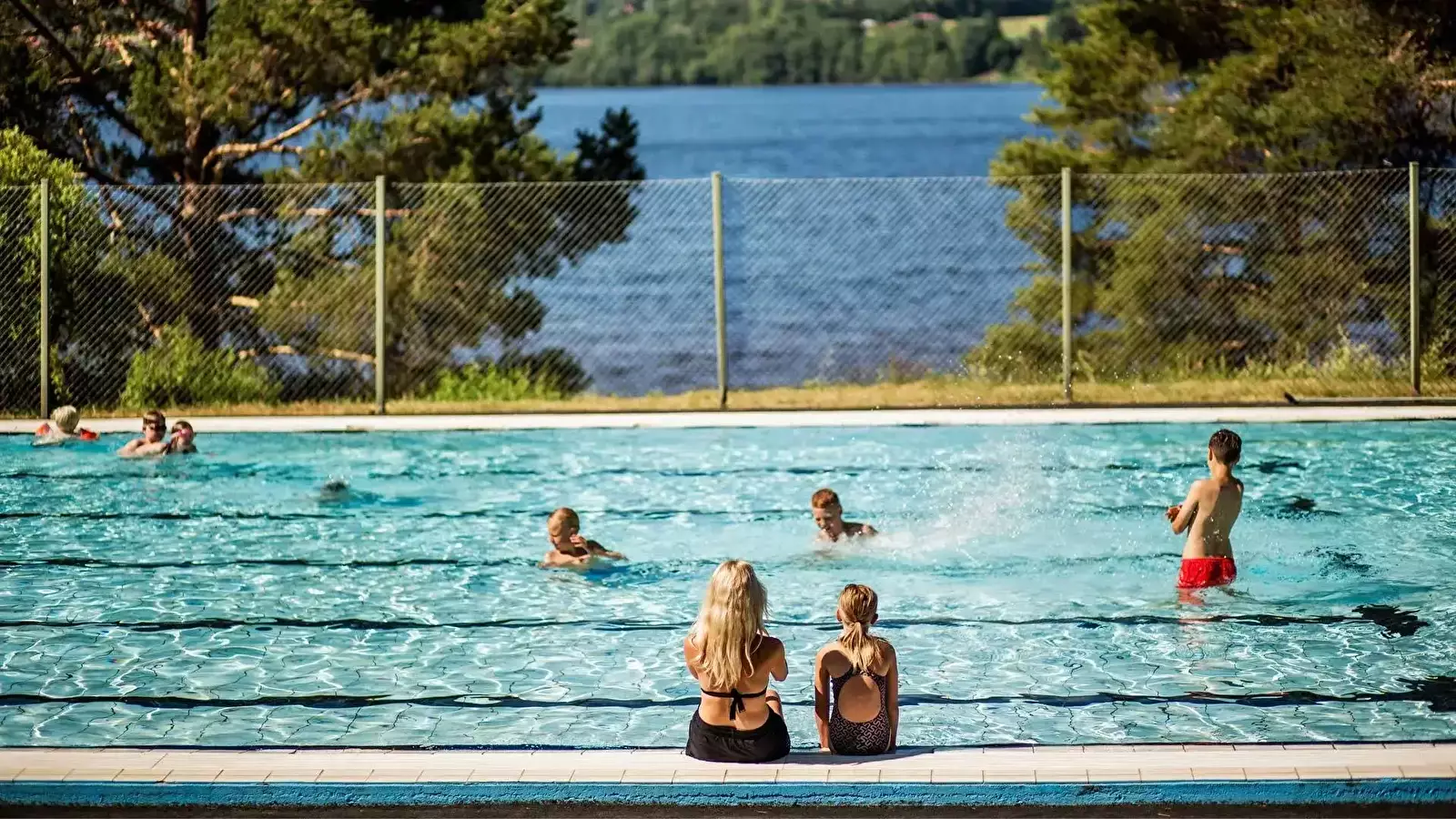 Plavecký bazén Leksand Resort