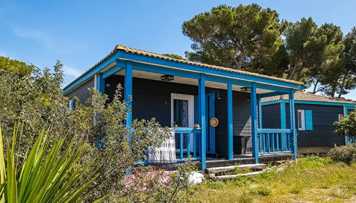 Les Chalets de la Mer.