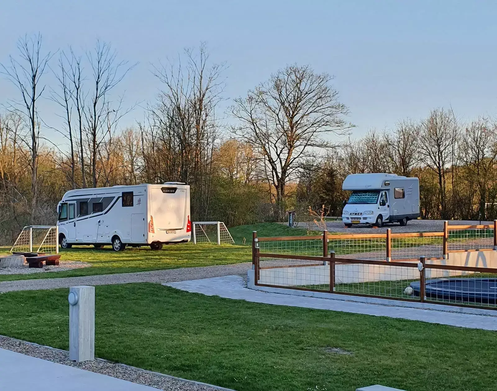 Campervan pitch LOasen Vesterhede