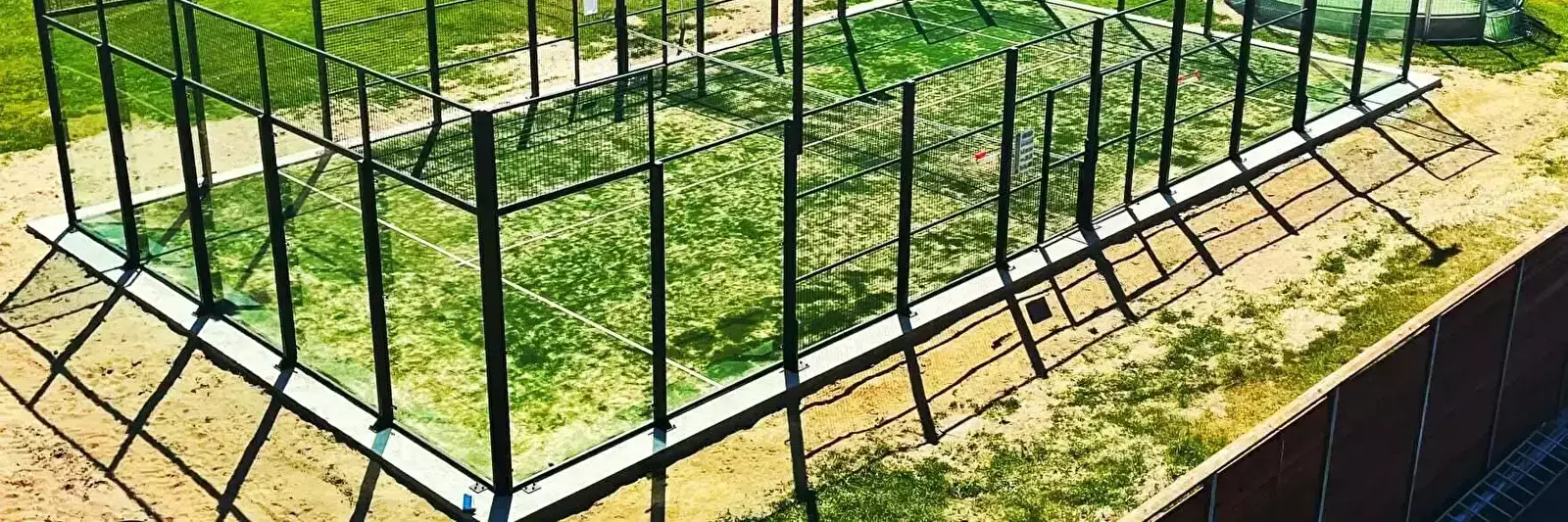 Padel Løkken Klit Camping Og Hytteby