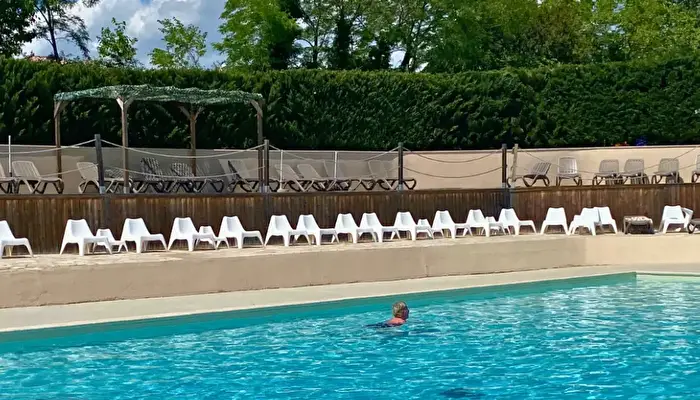 Ludo Camping - Pausado.