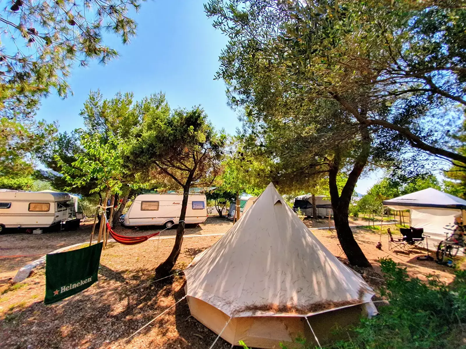 Glamping Maestral Camping