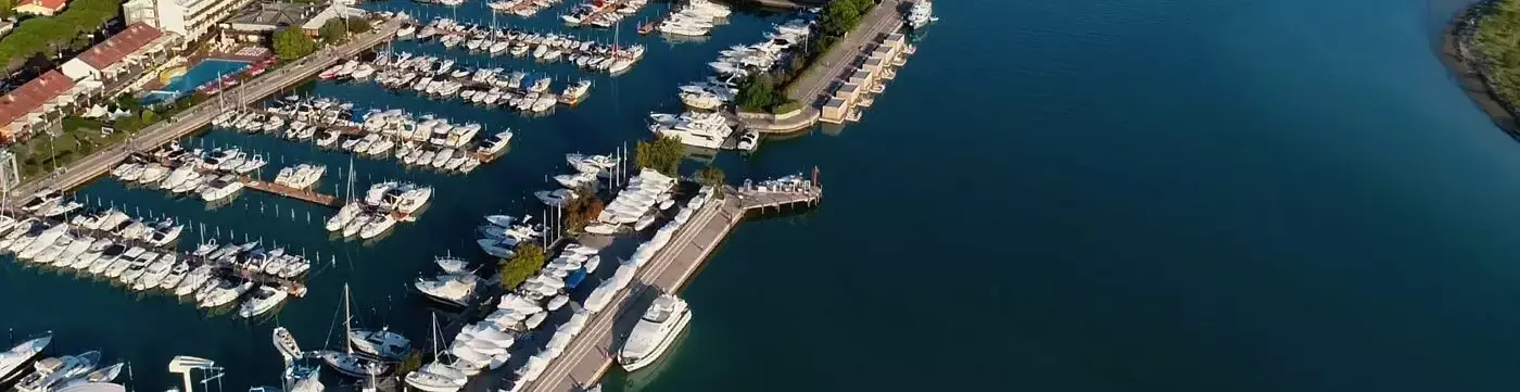 Overview Marina Uno Floating Resort