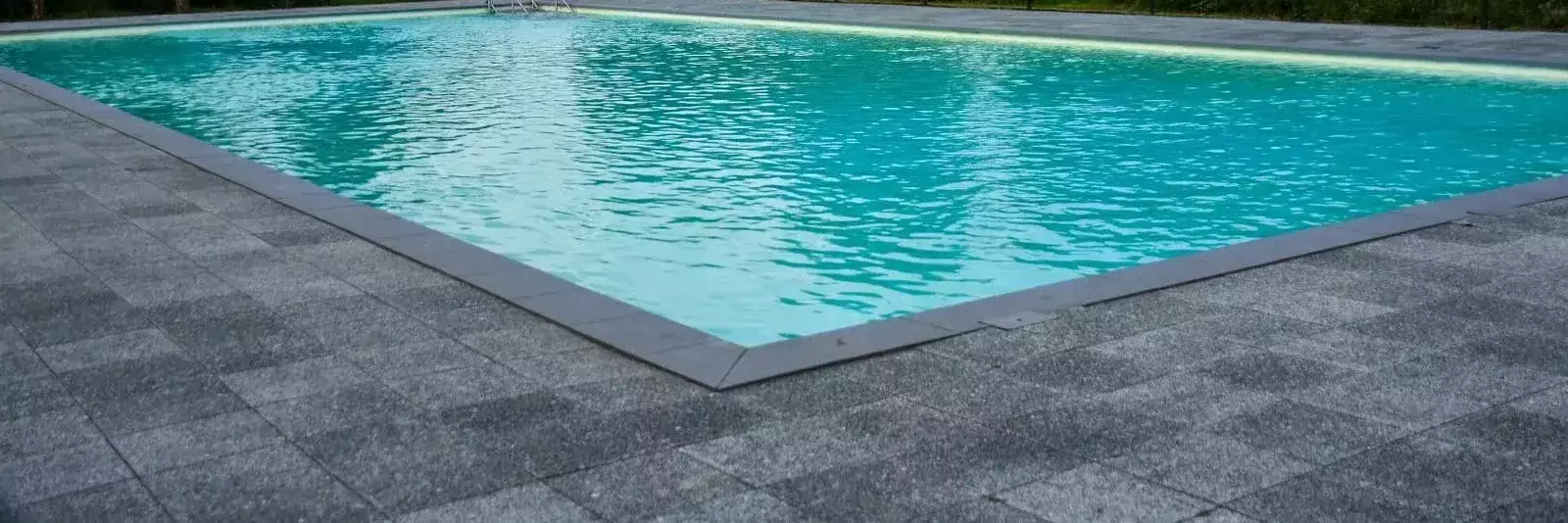 Swimming pool Marinapark Residentie Bloemendaal