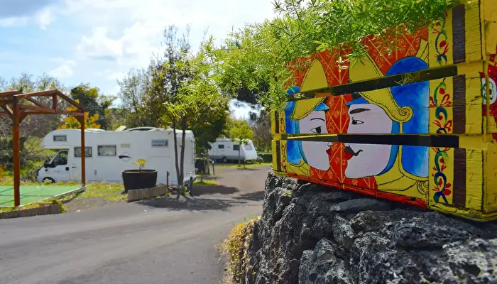 Mons Gibel Camping Park.