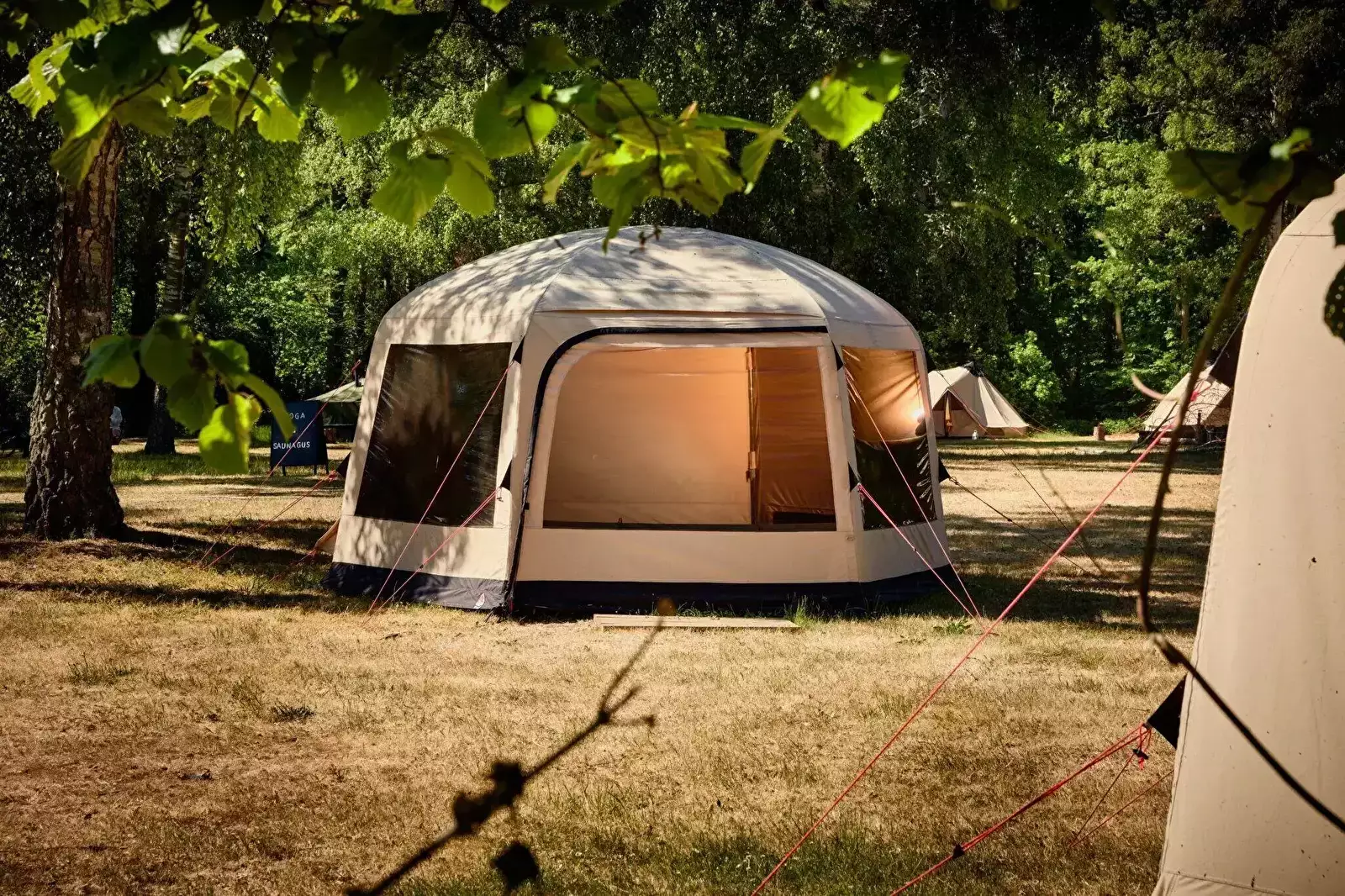 Glamping Nordskoven Strand Camping