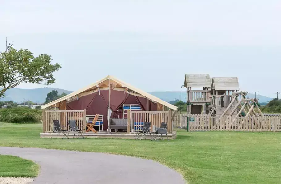 Tenda Safari Normans Bay Camping