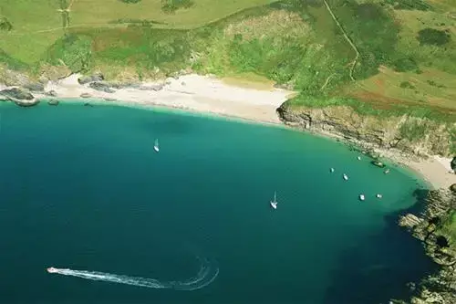 General Polruan Holidays Camping