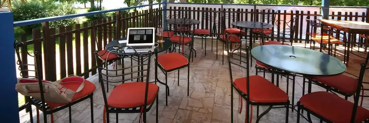 Kavárna restaurace bar Resort Beach Nová Živohošť