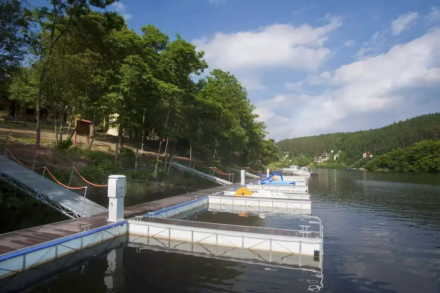 Vodní sporty Resort Beach Nová Živohošť