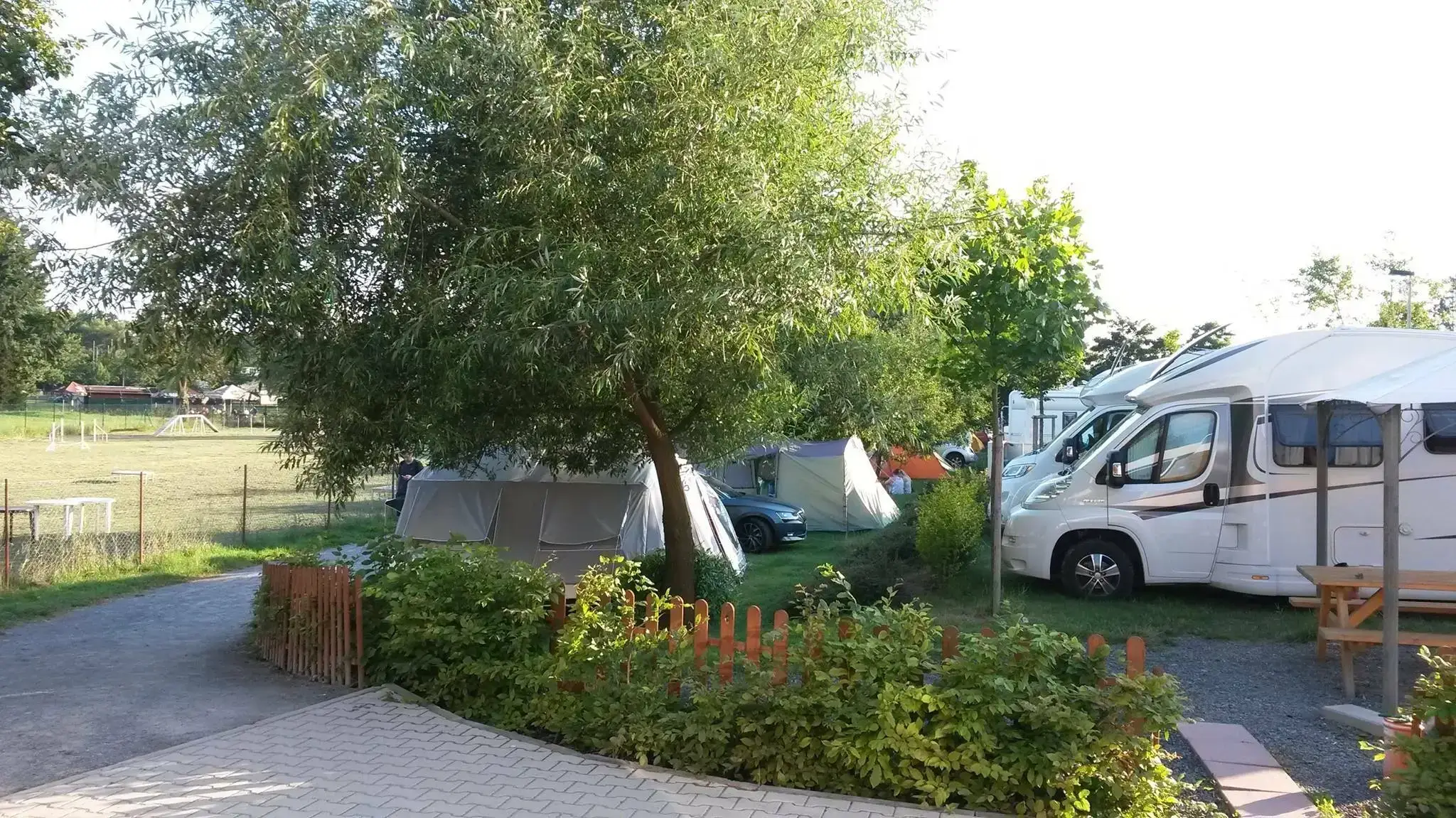 bollerwagen camping Bollerwagen Litheli V100 Black  Akku & Powerbank