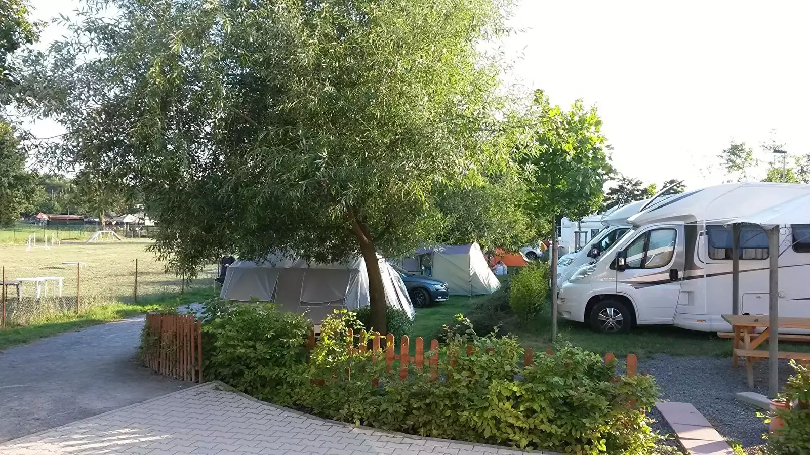 Pohled River Camping Prague