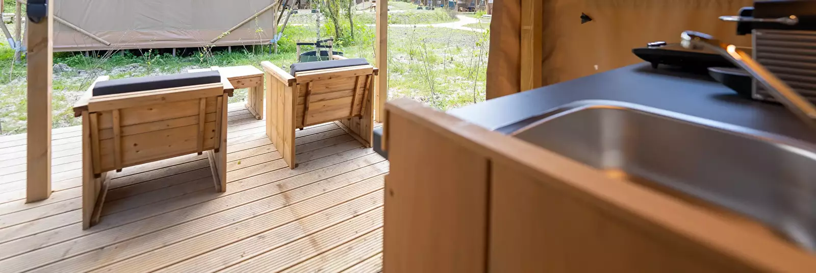 Interior tent Roompot Glamping Lauwersmeer