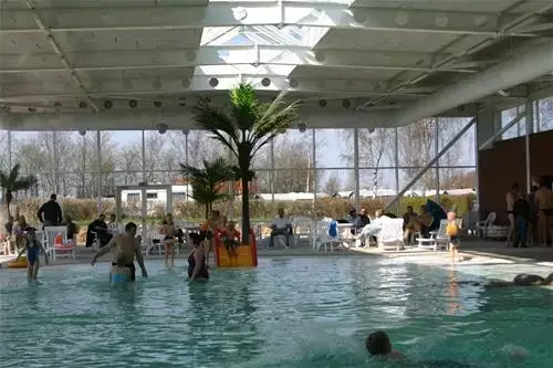 Plavecký bazén Sandersvig Camping Og Tropeland