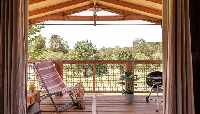 Slow Village Séveilles.