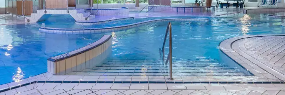 Kryty basen Summio Parc Heihaas