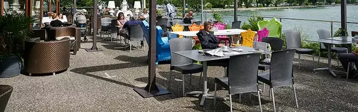 Cafe-Bar-Restaurant TCS Camping La Tène Lac de Neuchâtel