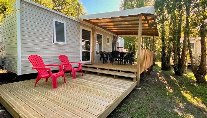 Ushuaïa Villages Camping La Maïade.