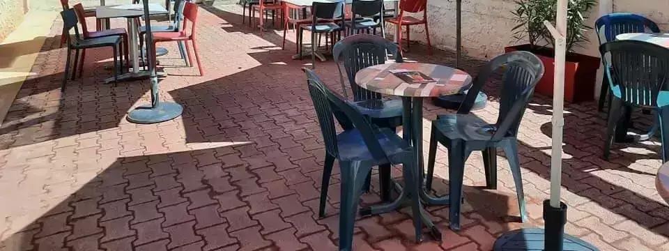 Cafe-Bar-Restaurant Ushuaïa Villages Camping Les Pialades