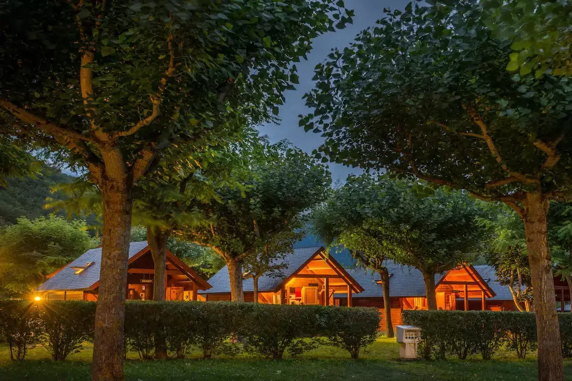Chalet-Bungalow-Huisje Verneda Camping Mountain Resort